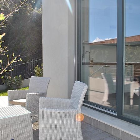 Baia Blu - Luxury Apartments With Pool Кремия Экстерьер фото